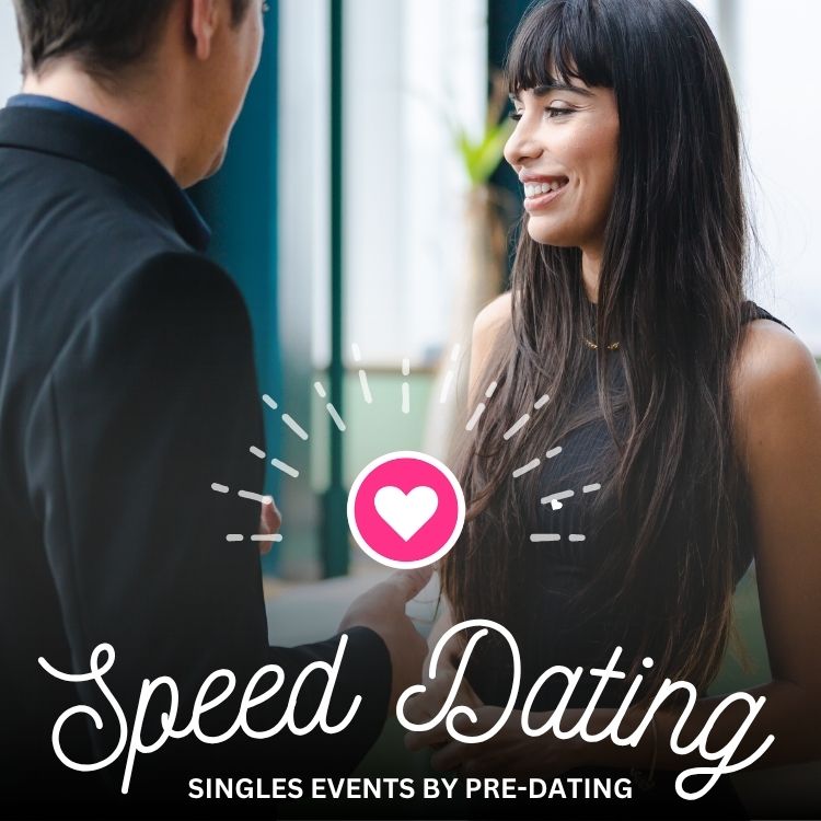 St. Louis attendees of Speed Dating in Missouri enjoying the event!